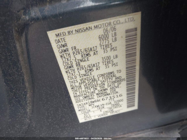 Nissan Pathfinder Le