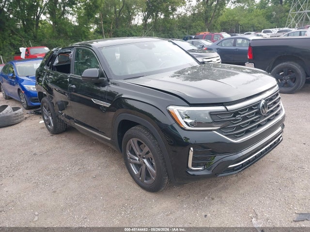 Salvage Volkswagen Atlas Image