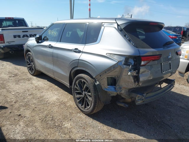Mitsubishi Outlander Black Edition S-awc