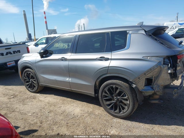 Mitsubishi Outlander Black Edition S-awc