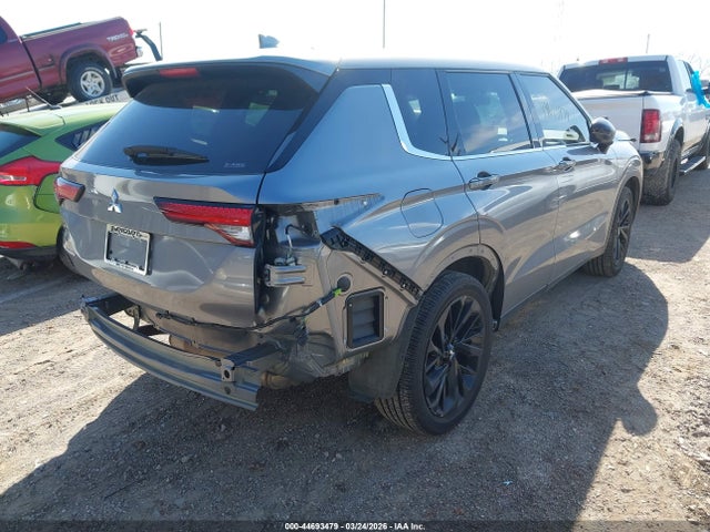 Mitsubishi Outlander Black Edition S-awc