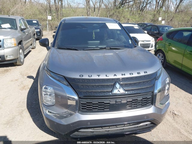 Mitsubishi Outlander Black Edition S-awc