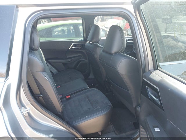 Mitsubishi Outlander Black Edition S-awc