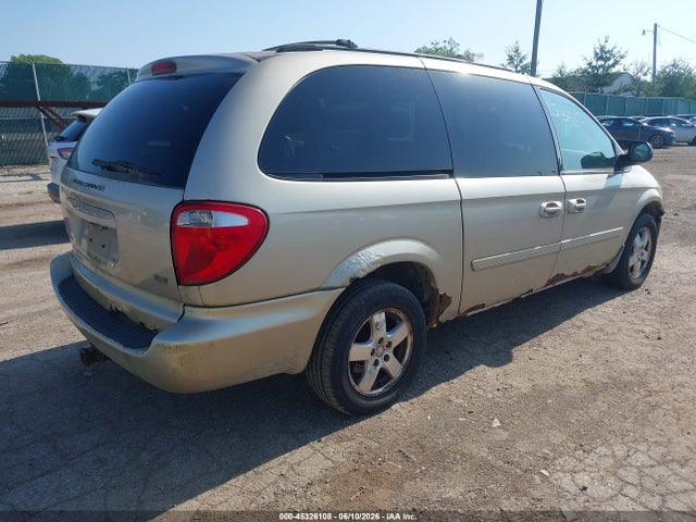 Dodge Grand Caravan Sxt