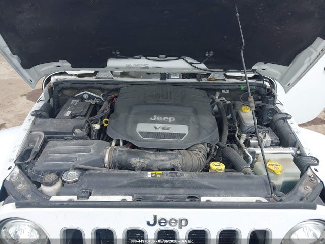 Jeep Wrangler Sahara 4x4