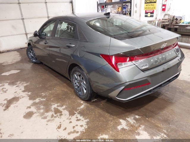 Hyundai ELANTRA Blue