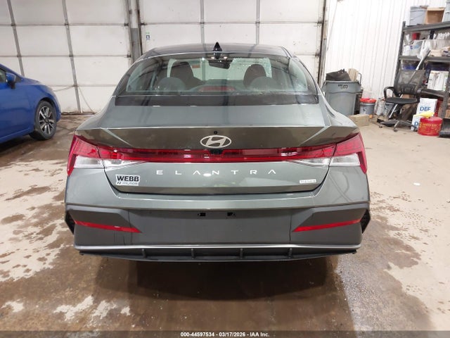 Hyundai ELANTRA Blue