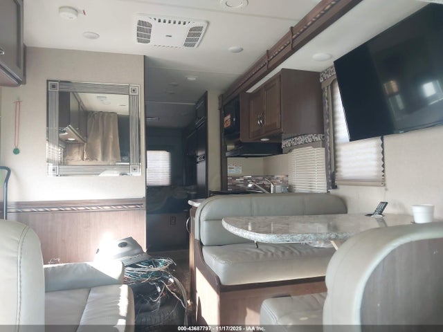 Ford E-450