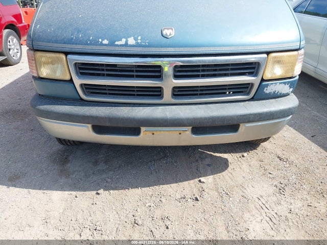 Dodge Ram Van B250
