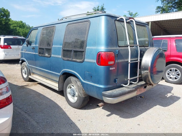 Dodge Ram Van B250