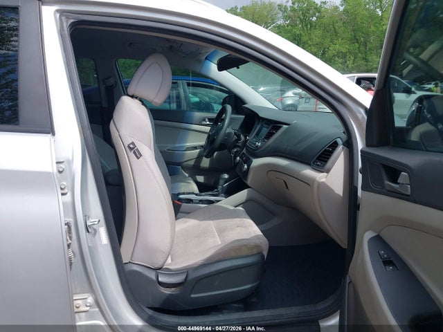 Hyundai TUCSON Se