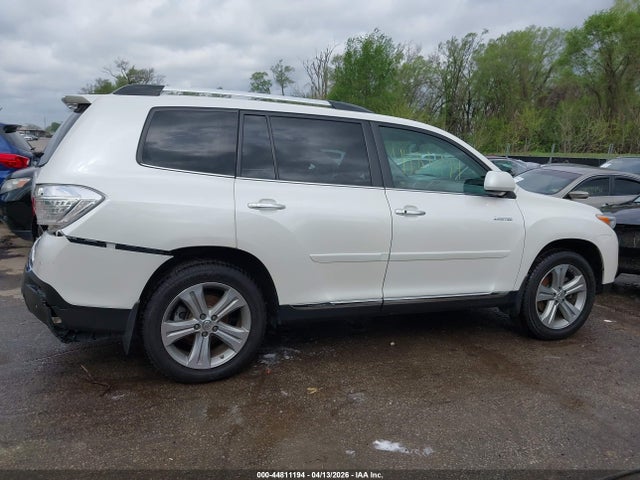 Toyota Highlander Limited V6