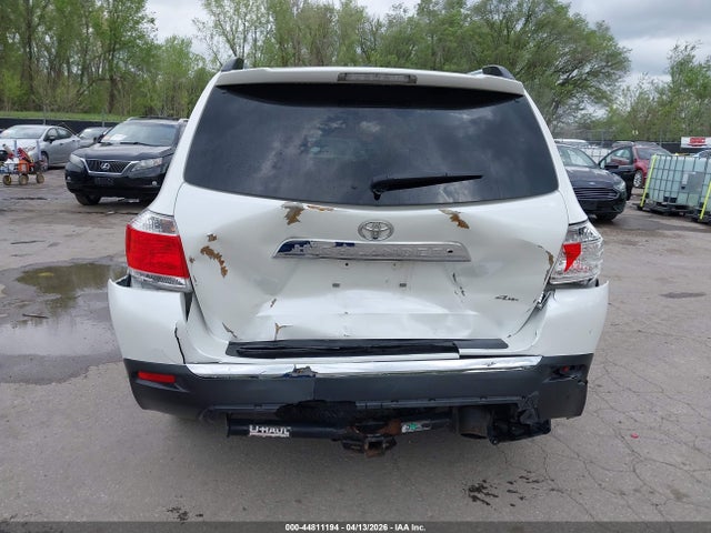 Toyota Highlander Limited V6