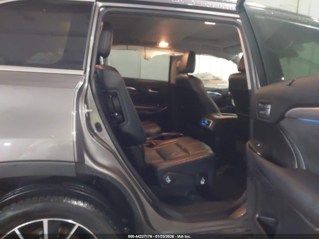 Toyota Highlander Se