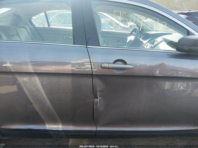 Ford Taurus Se