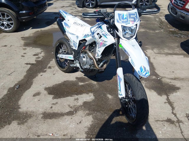 Salvage Honda Crf300 Image