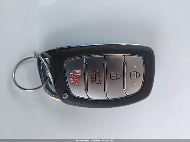 Hyundai ELANTRA Value Edition