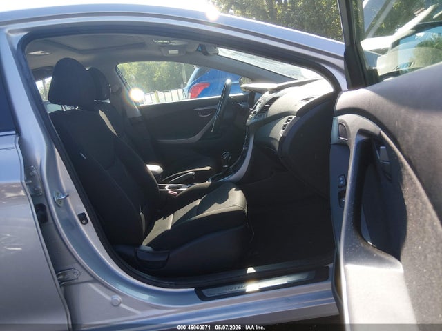 Hyundai ELANTRA Value Edition