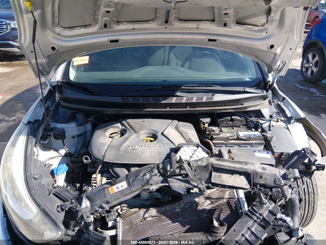 Hyundai ELANTRA Value Edition