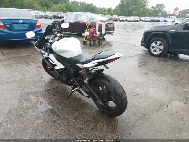 Yamaha Yzfr6