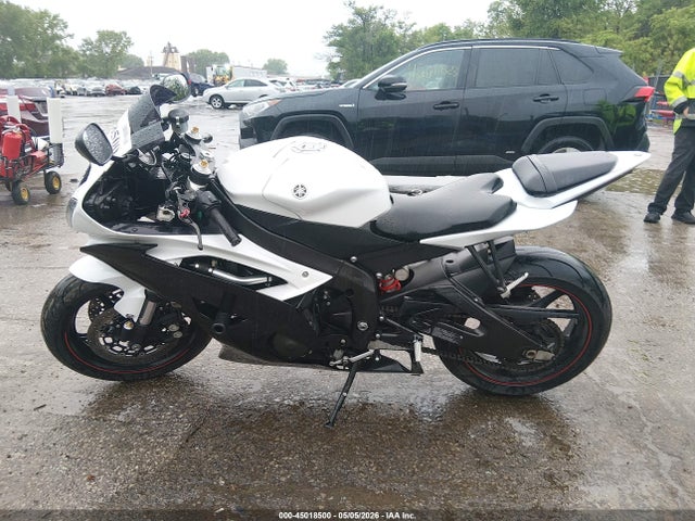 Yamaha Yzfr6