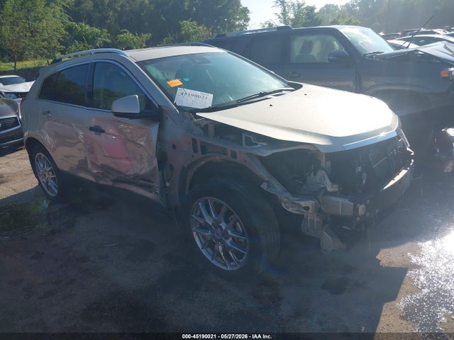 Salvage Cadillac SRX Image