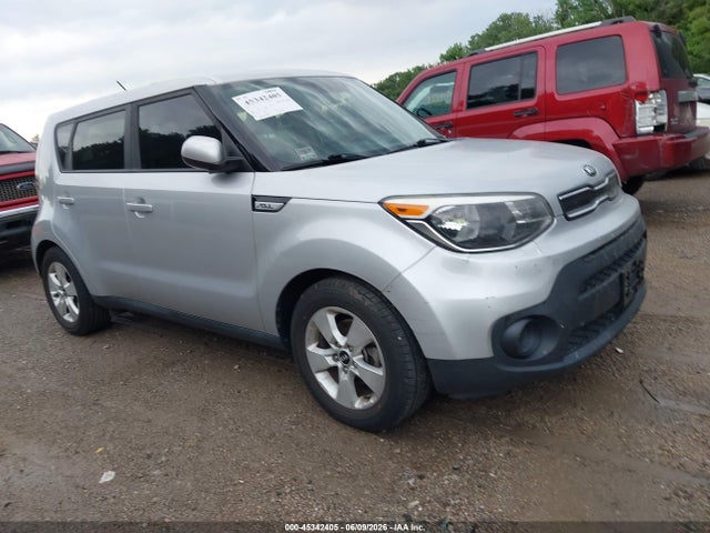 Salvage Kia Soul Image