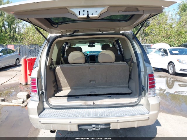 Mercury Mountaineer