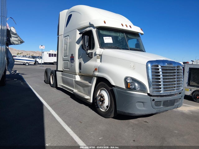 Salvage Freightliner Cascadia 125 Image