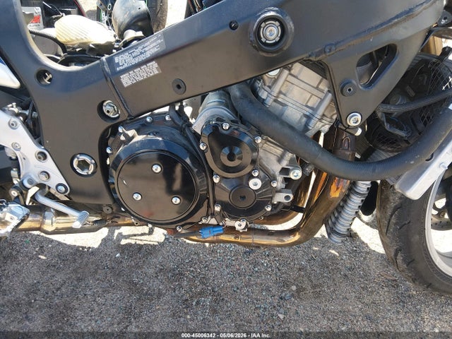 Suzuki Gsx1300 Ra