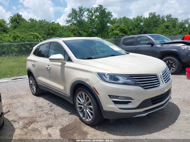 Salvage Lincoln MKC Image