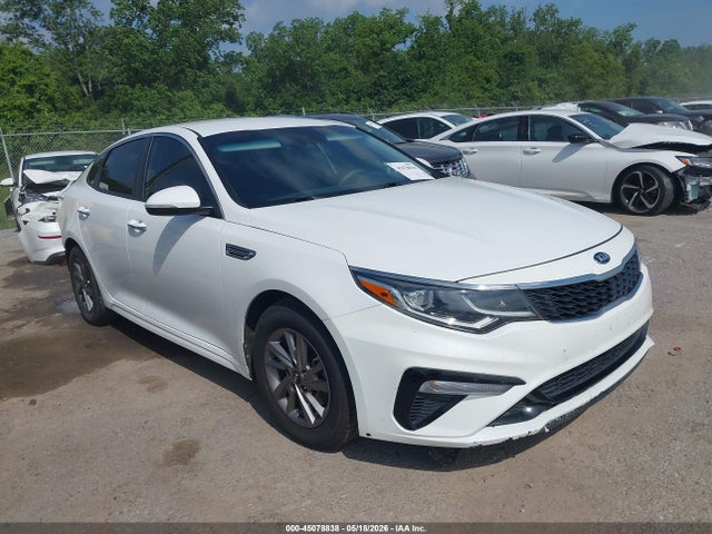 Salvage Kia Optima Image