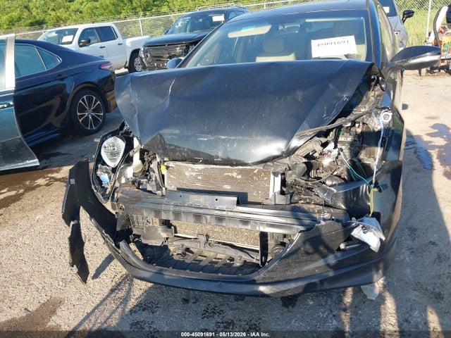 Hyundai ELANTRA Limited