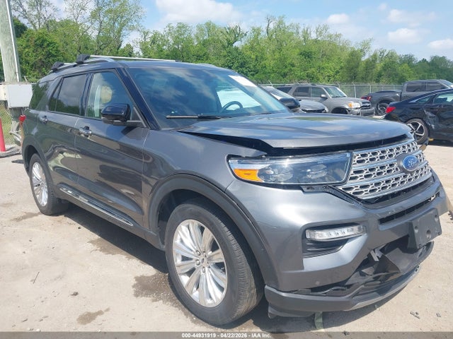 Salvage Ford Explorer Image
