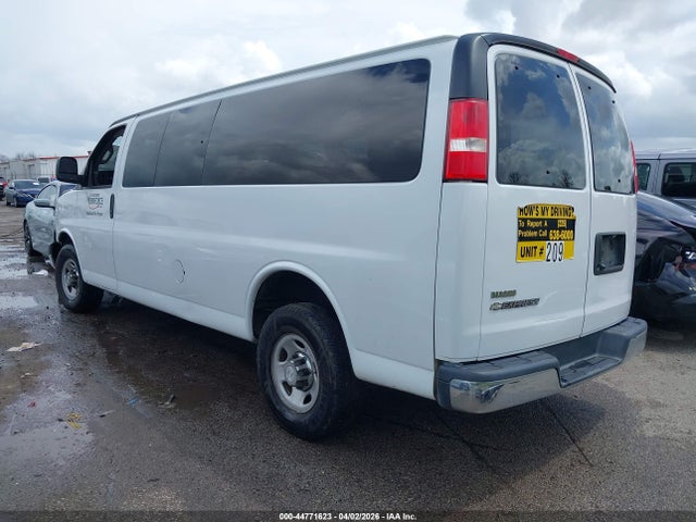 Chevrolet Express Lt