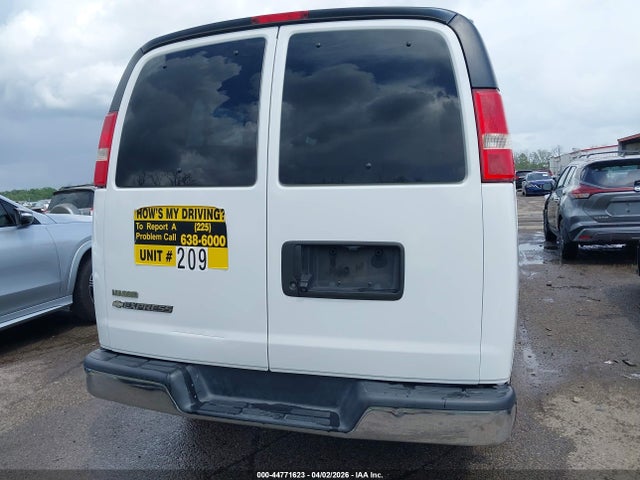 Chevrolet Express Lt