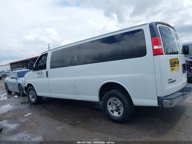 Chevrolet Express Lt