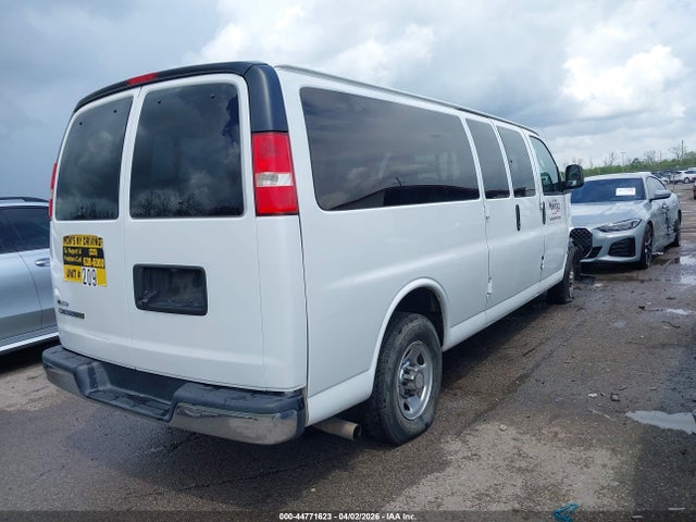Chevrolet Express Lt