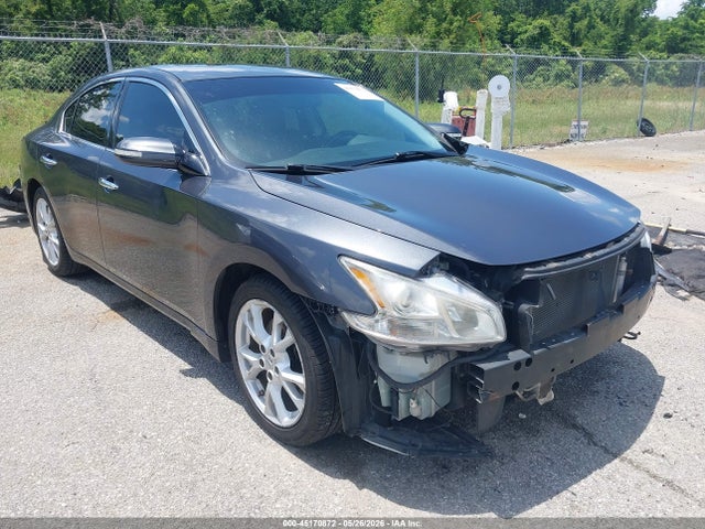 Salvage Nissan Maxima Image
