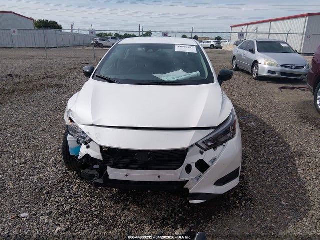 Nissan Versa 1.6 Sr