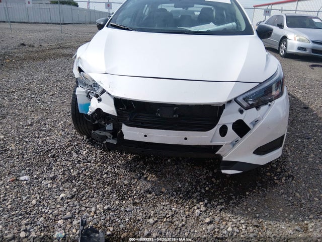 Nissan Versa 1.6 Sr