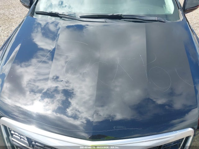 Cadillac XTS Luxury Collection