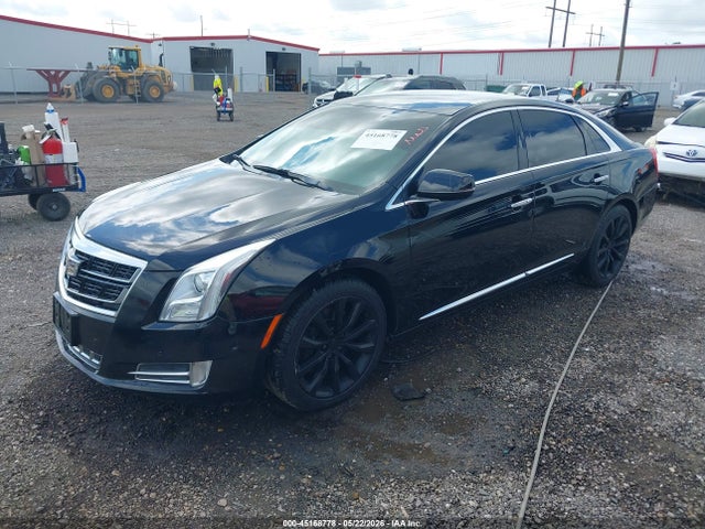 Cadillac XTS Luxury Collection