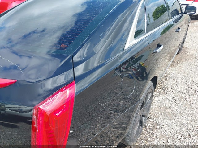 Cadillac XTS Luxury Collection