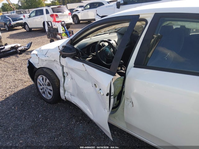 Kia Forte Ex