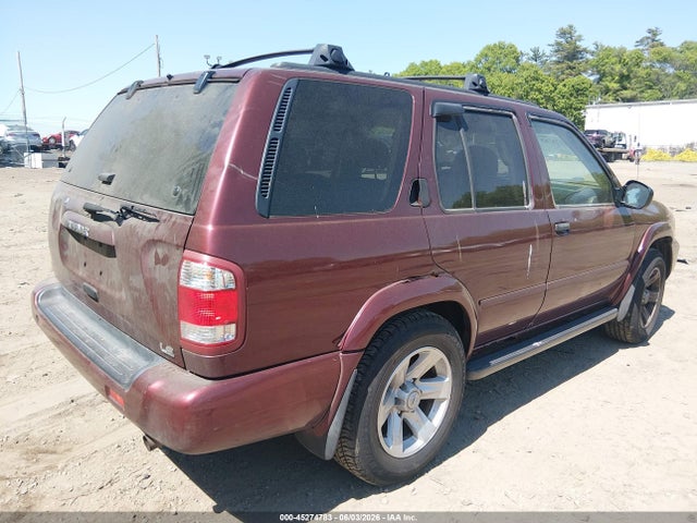 Nissan Pathfinder Le