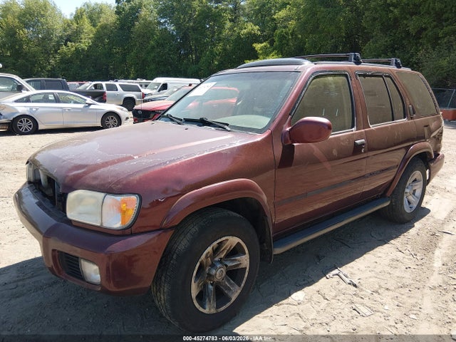 Nissan Pathfinder Le