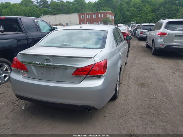 Toyota Avalon Limited