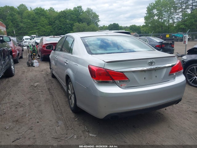 Toyota Avalon Limited