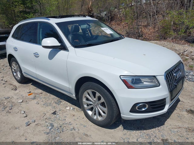 Salvage Audi Q5 Image